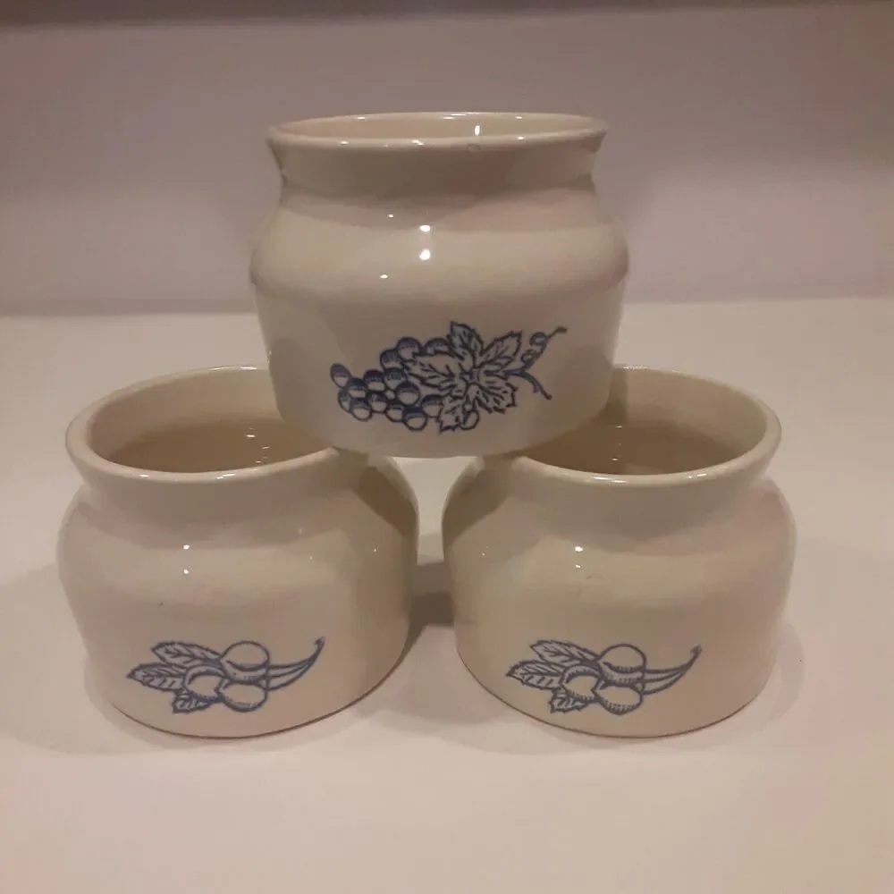 Vintage Oxfordware U.S.A. Mini Crocks Blue/Cream 3x3 Grapes & Figs